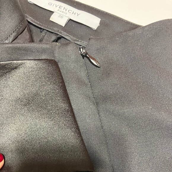 GIVENCHY WOMEN'S BLACK WOOL TUXEDO TROUSES (SIZE 36EURO/4US - Picture 6 of 16